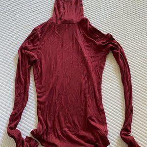 Aritzia Sunday Best HACKNEY ribbed turtleneck in Burnt Clay (Small)